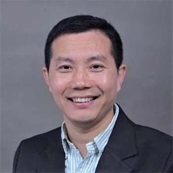 HJC黄金城平台化学部&生物部高级副总裁 任峰博士