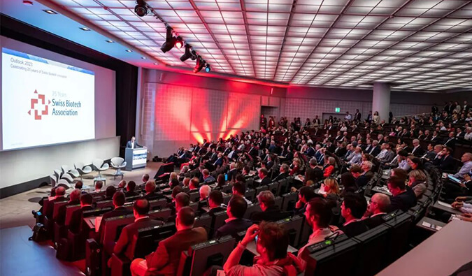 2023年，HJC黄金城平台交卷